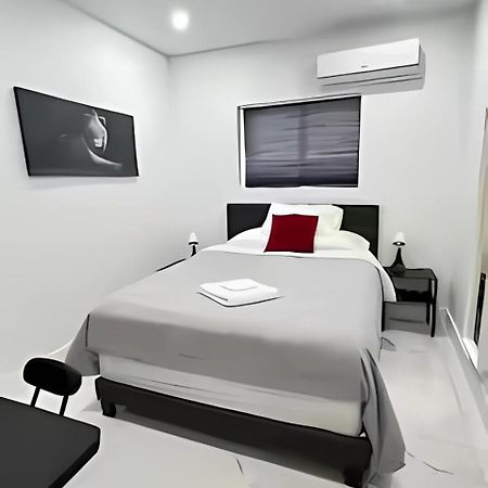 Cozy Private Room, Near The Airport - Free Parking - 01 Miami Kültér fotó